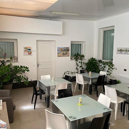 Casa Vacanze Woodhouse มาร์ซาลา ภายนอก รูปภาพ