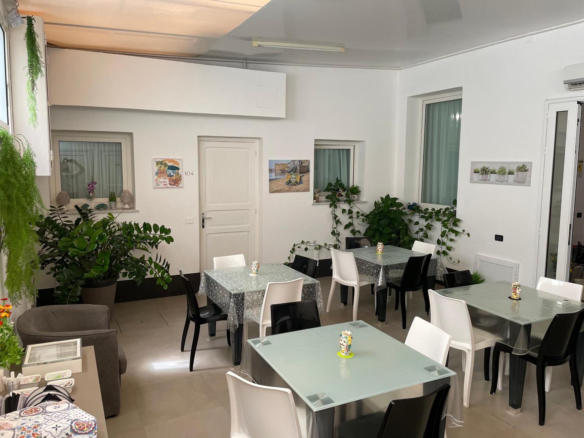 Casa Vacanze Woodhouse มาร์ซาลา ภายนอก รูปภาพ