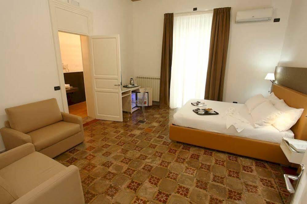 Casa Vacanze Woodhouse มาร์ซาลา ภายนอก รูปภาพ
